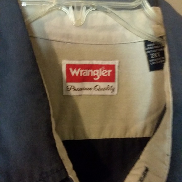 Wrangler Men's Button Down Shirt Size 2X - Picture 3 of 7